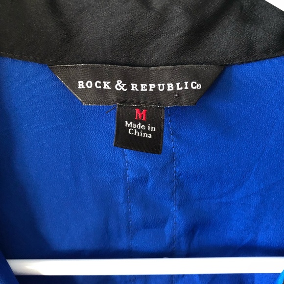 Rock & Republic Studded Collar Button Down Blouse - Picture 4 of 7